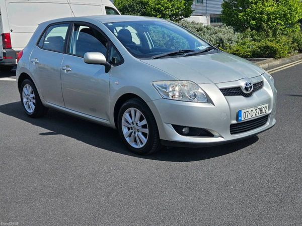 Toyota Auris Hatchback, Petrol, 2007, Silver
