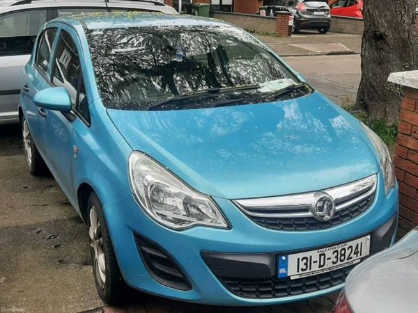 Vauxhall Corsa Hatchback, Petrol, 2013, Blue