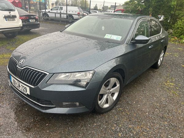 Skoda Superb Hatchback, Diesel, 2016, Grey
