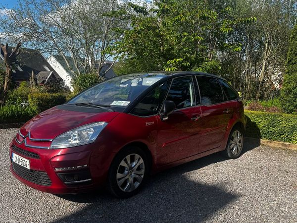 Citroen C4 Picasso MPV, Diesel, 2013, Red