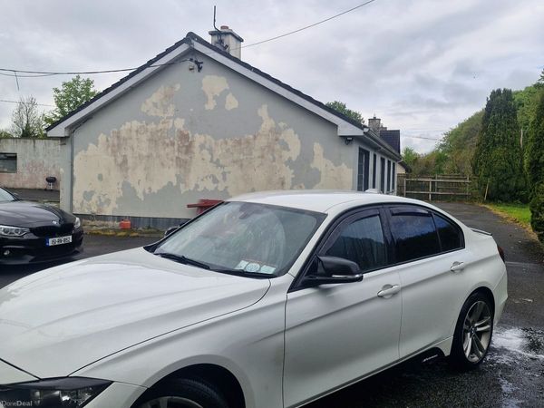 BMW 3-Series Saloon, Diesel, 2012, White
