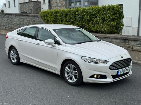 Ford Mondeo Hatchback, Diesel, 2016, White