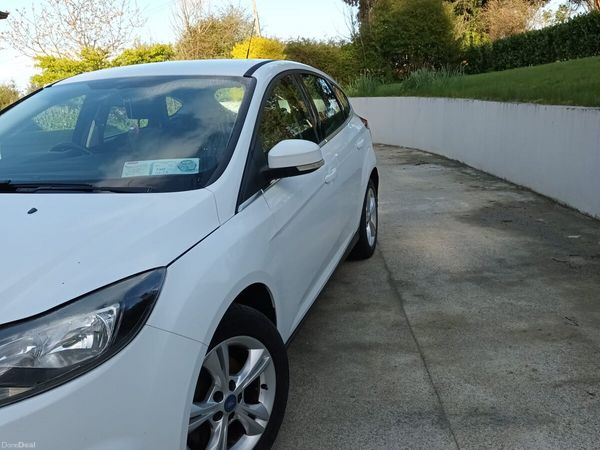 Ford Focus Hatchback, Diesel, 2012, White