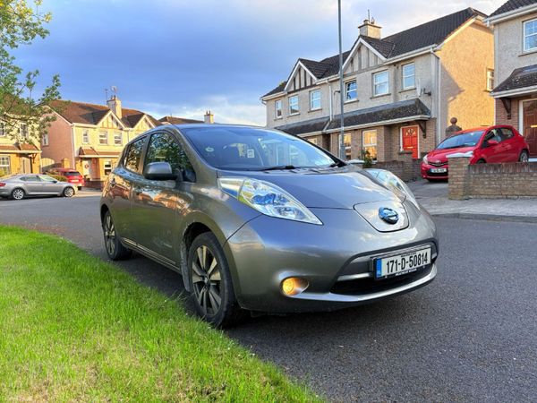 Nissan Leaf Hatchback, Electric, 2017, Grey