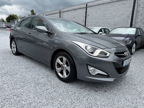 Hyundai i40 Saloon, Diesel, 2013, Silver