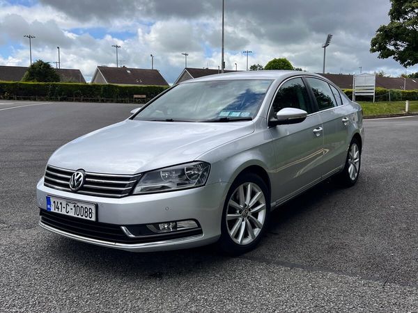 Volkswagen Passat Saloon, Diesel, 2014, Silver