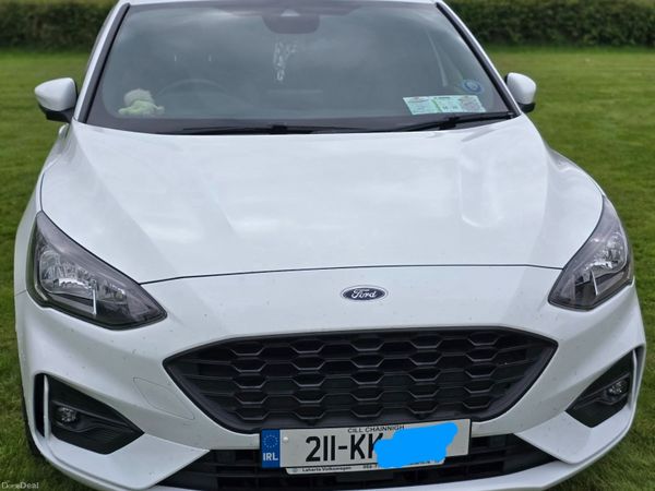 Ford Focus Hatchback, Diesel, 2021, White
