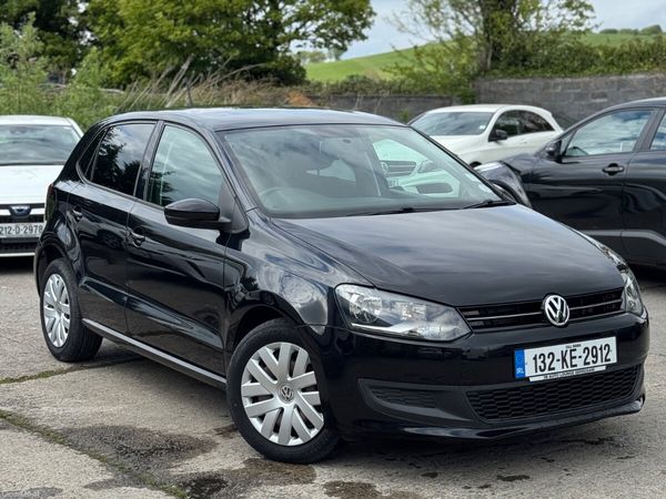 Volkswagen Polo Hatchback, Petrol, 2013, Black
