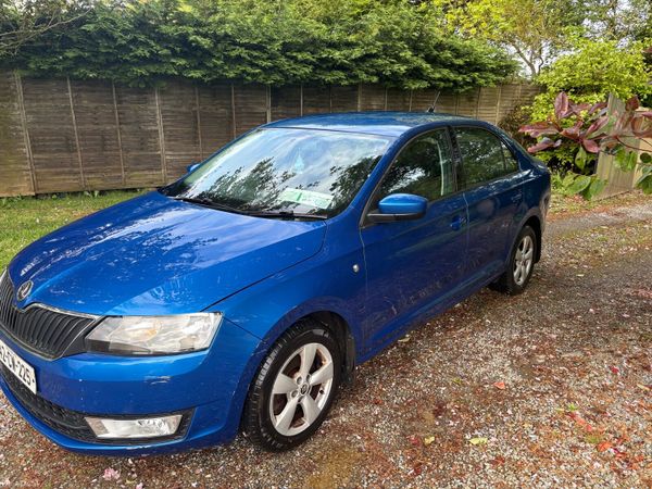 Skoda Rapid Saloon, Diesel, 2014, Blue