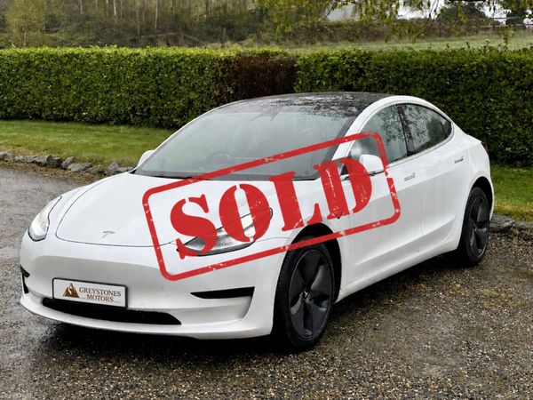 Tesla Model 3 Hatchback, Electric, 2020, White