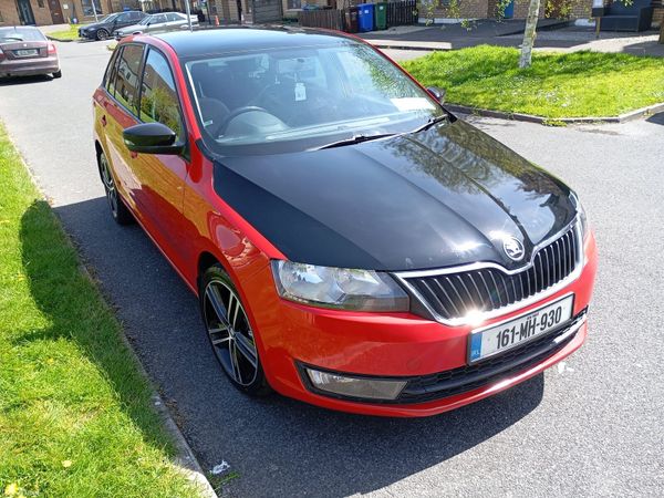 Skoda Rapid Hatchback, Diesel, 2016, Red