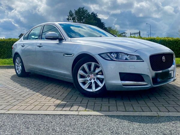 Jaguar XF Saloon, Diesel, 2016, Silver