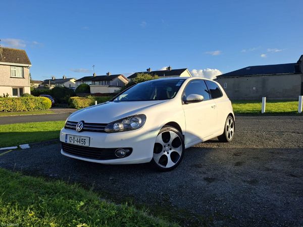 Volkswagen Golf Hatchback, Diesel, 2012, White