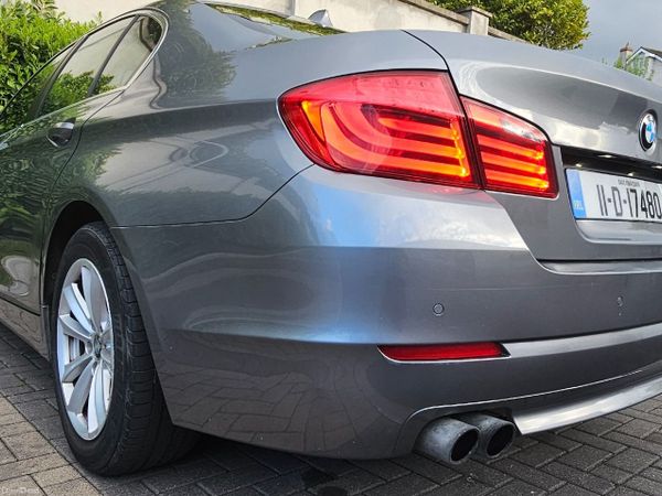 BMW 5-Series Saloon, Diesel, 2011, Grey