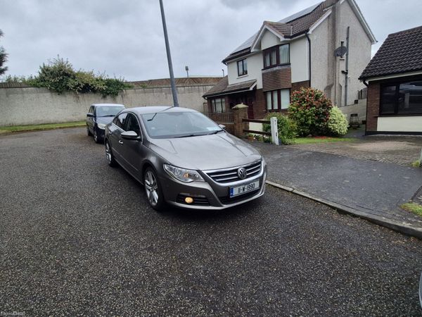 Volkswagen Passat Coupe, Diesel, 2011, Brown