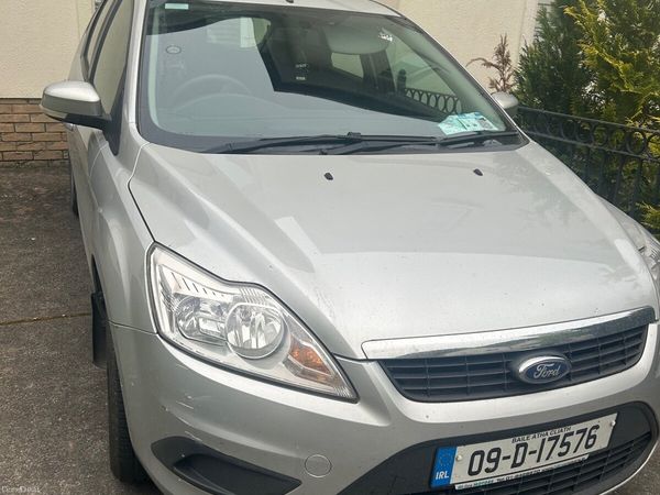 Ford Focus Hatchback, Ethanol Petrol, 2009, Silver