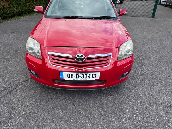 Toyota Avensis Saloon, Diesel, 2008, Red