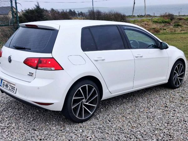 Volkswagen Golf Hatchback, Diesel, 2016, White