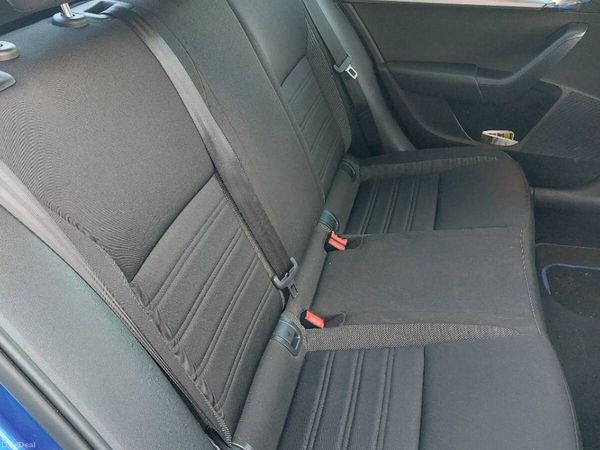 Skoda Octavia Saloon, Diesel, 2018, Blue