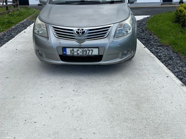 Toyota Avensis Saloon, Diesel, 2010, Grey