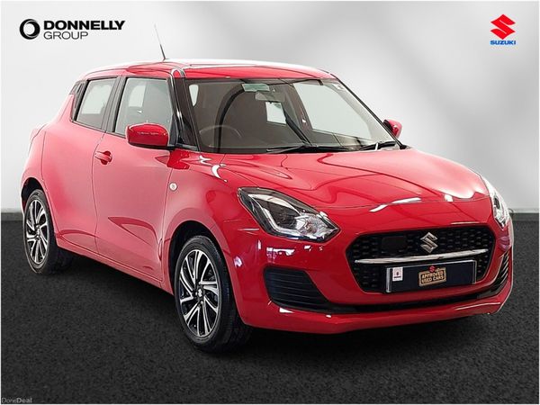 Suzuki Swift Hatchback, Petrol, 2022, Red