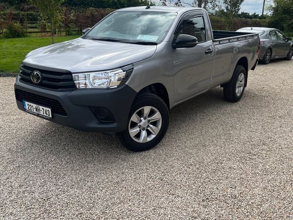Toyota Hilux Pick Up, Diesel, 2022, Grey