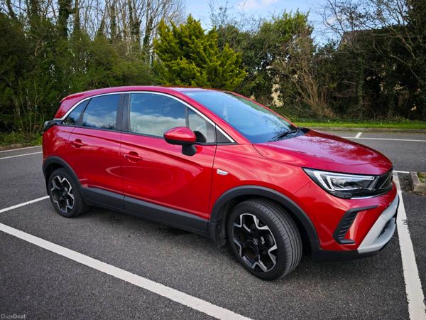 Opel Crossland X SUV, Diesel, 2021, Red