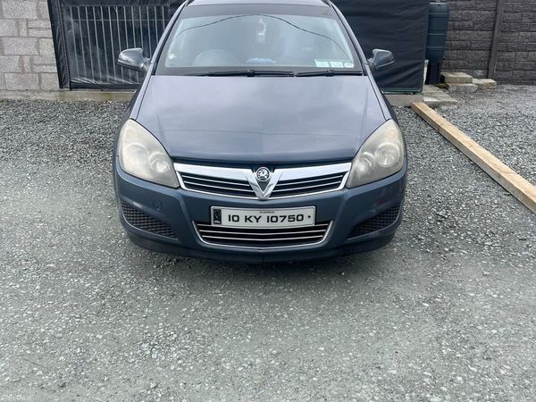 Vauxhall Astra Estate, Diesel, 2010, Blue