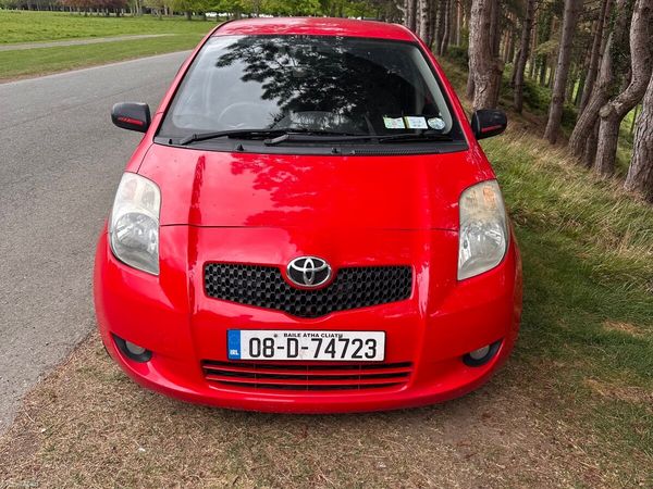 Toyota Yaris Hatchback, Petrol, 2008, Red