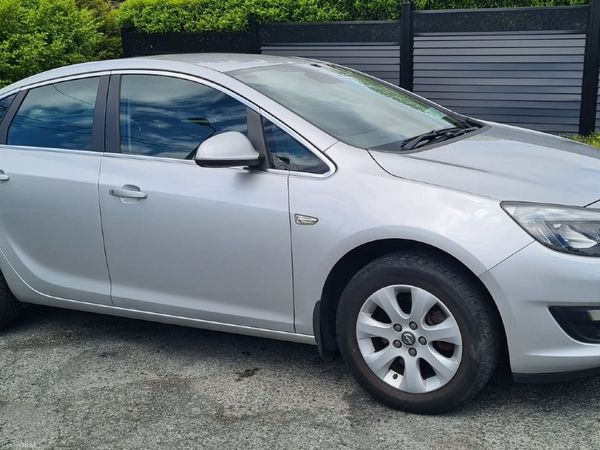Opel Astra Saloon, Diesel, 2017, Grey
