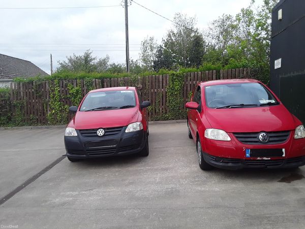 Volkswagen Fox Hatchback, Petrol, 2010, Red