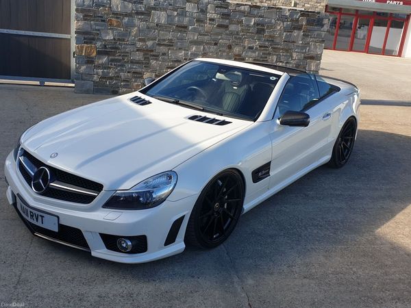 Mercedes-Benz AMG Convertible, Petrol, 2011, White