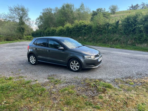 Volkswagen Polo Hatchback, Diesel, 2011, Grey