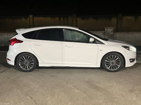 Ford Focus Hatchback, Diesel, 2018, White