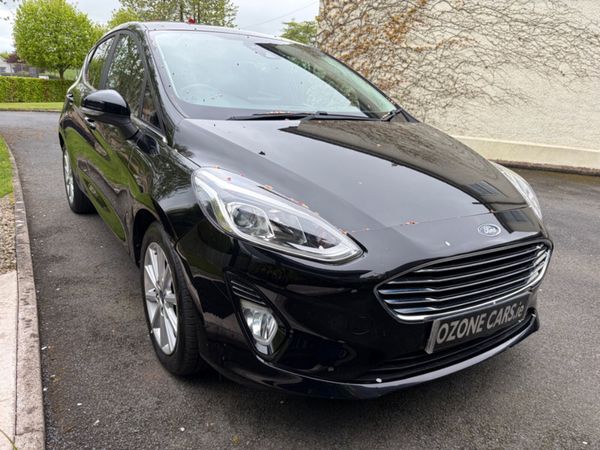 Ford Fiesta Hatchback, Diesel, 2018, Black