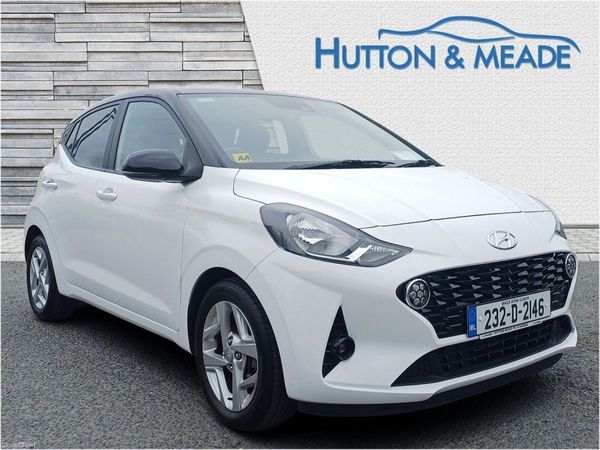 Hyundai i10 Hatchback, Petrol, 2023, White