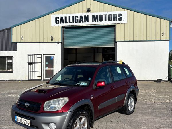 Toyota RAV4 SUV, Diesel, 2004, Red