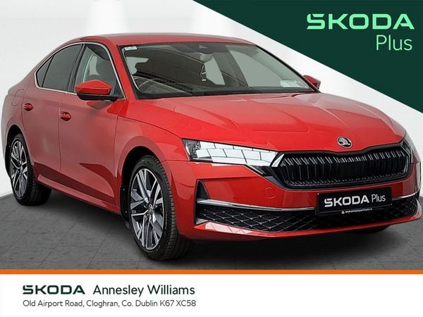 Skoda Octavia Saloon, Petrol, 2025, Red