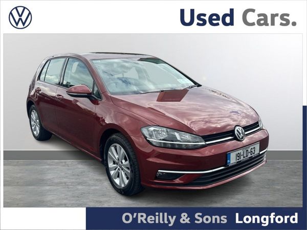 Volkswagen Golf Hatchback, Petrol, 2019, Red