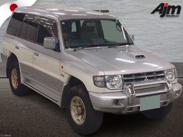 Mitsubishi Pajero SUV, Diesel, 1999, Silver