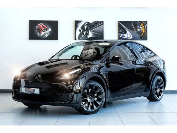 Tesla Model Y Hatchback, Electric, 2022, Black