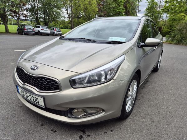 Kia Ceed Estate/Jeep, Diesel, 2013, Silver