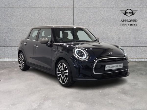 Mini Cooper Hatchback, Petrol, 2024, Black