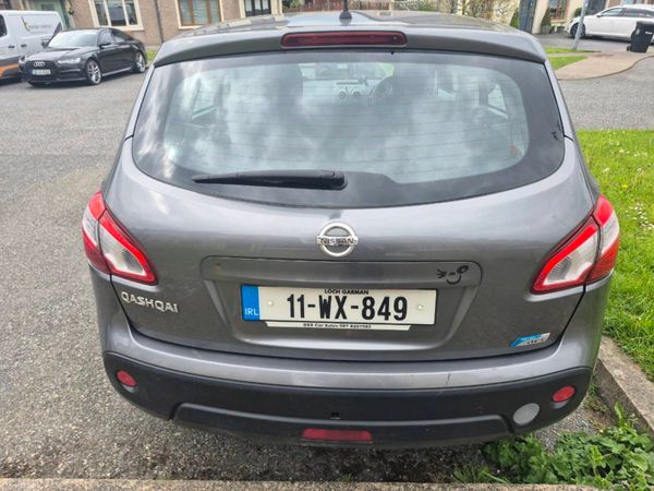 Nissan Qashqai Hatchback, Diesel, 2011, Grey