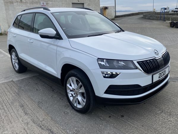 Skoda Karoq SUV, Petrol, 2021, White