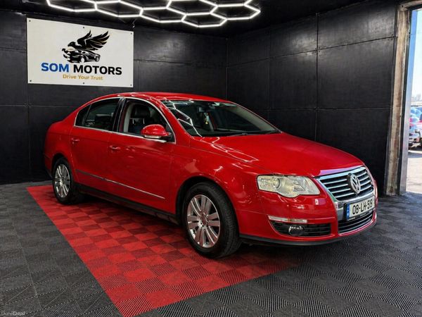 Volkswagen Passat Saloon, Petrol, 2008, Red
