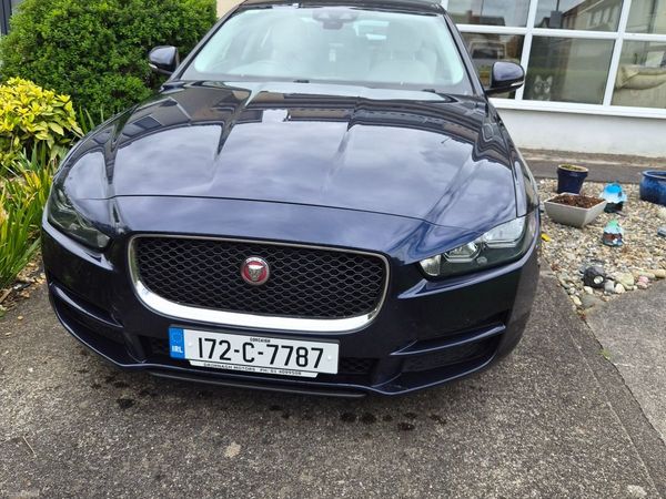 Jaguar XE Saloon, Diesel, 2017, Blue