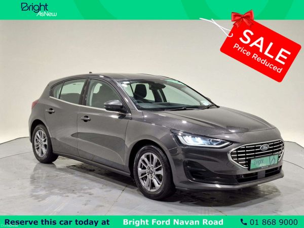 Ford Focus Hatchback, Petrol, 2023, Grey