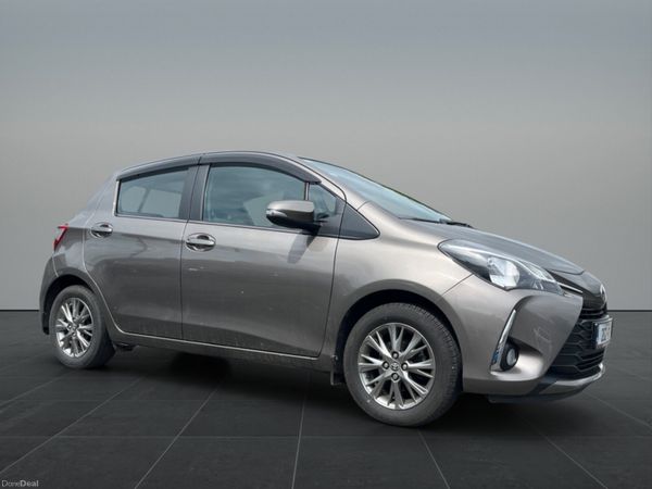 Toyota Yaris Hatchback, Petrol, 2020, Grey