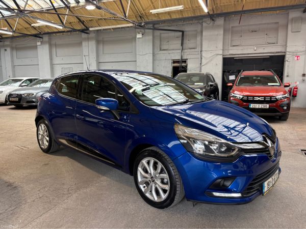 Renault Clio Hatchback, Petrol, 2019, Blue
